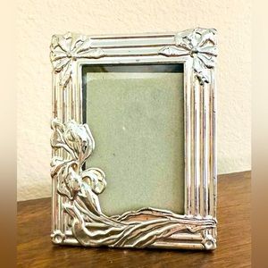 Small Silver Art Deco Designed Photo Frame.